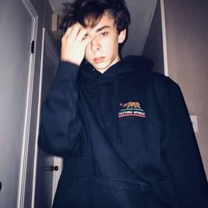 Meet your Posher, Cayden